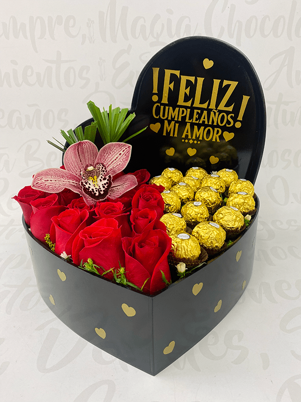 Corazón rosas, girasol y Ferrero (30x30cm)