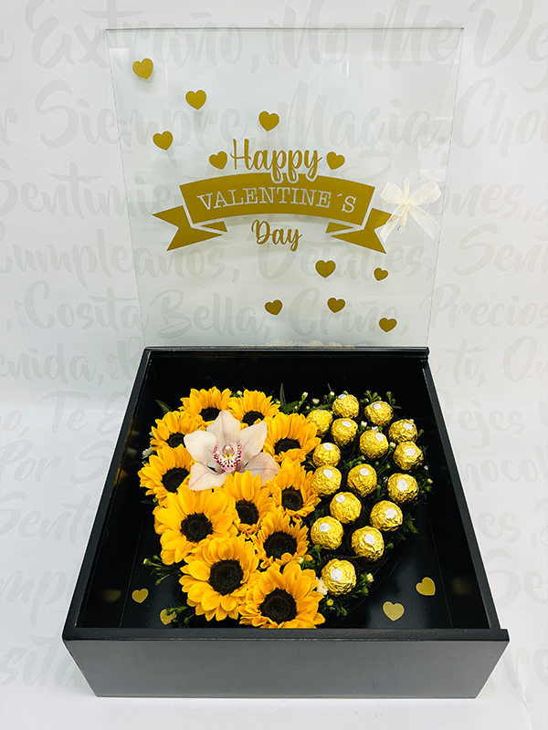 Box corazón y vidrio girasol y rosas